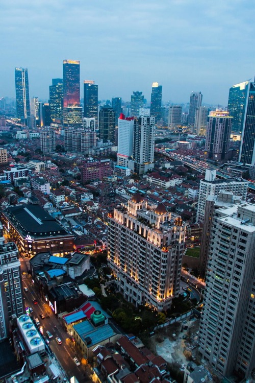 r2–d2:  Shanghai City! by (Patrick Cheung) 