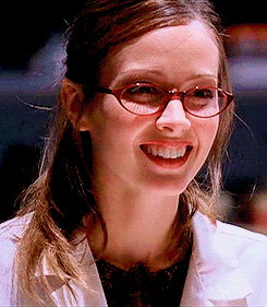 cocoabuffster:amy acker + labcoat & glasses