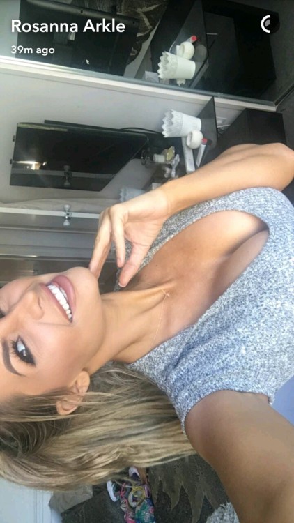 Porn welcome2bloggg:  Rosanna Arkle photos