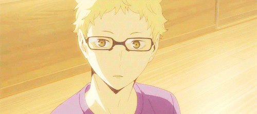miyukeis:“PLEASE DON’T LOOK FOR CUTENESS IN A GUY WHO’S ALMOST 190 CENTIMETERS TALL” says Tsukishima