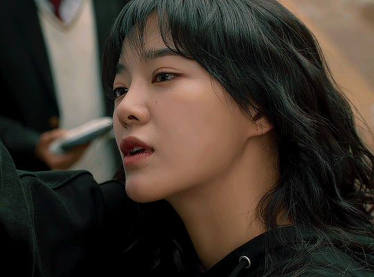 Hot Mess™ — Kim Se-jeong in the Uncanny Counter