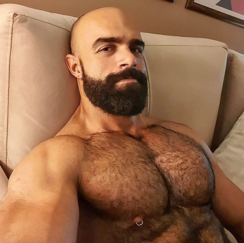 I love Bald Sexy Men!