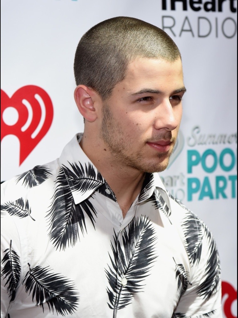 itsandrewbarry:  Sweet Jesus tonight :O