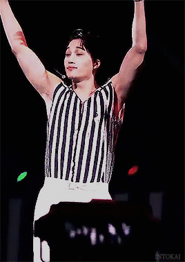 intokai: Kai being cute  but still sexy