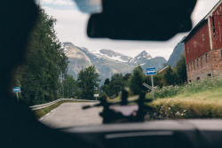davykesey:  Views from the backseat while driving through the Norwegian country side. 