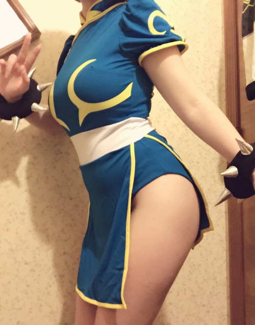 cavalier-renegade:  usatame:  I’m in love with this outfit ❤️ I’ve always loved Chun Li~ thanks to the gifter who got it in my wishlist selfie set deal ❤️ I can’t wait to wear it out :D  SHE’S SO SOFT    hnnng~<3 <3 <3