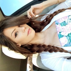 sabrinanelliejuarez:  Went to the bank and forgot it’s Sunday 👎
