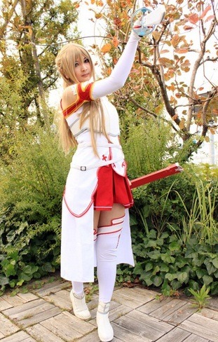 bestcosplayphotos:  ｡✖  Kirito ✖ Asuna ｡✖ [Anime : Sword Art Online] __________________you