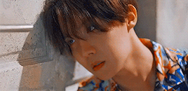 jeonbegins:ǝʞɐɟ         ˥OVEreal           …?              