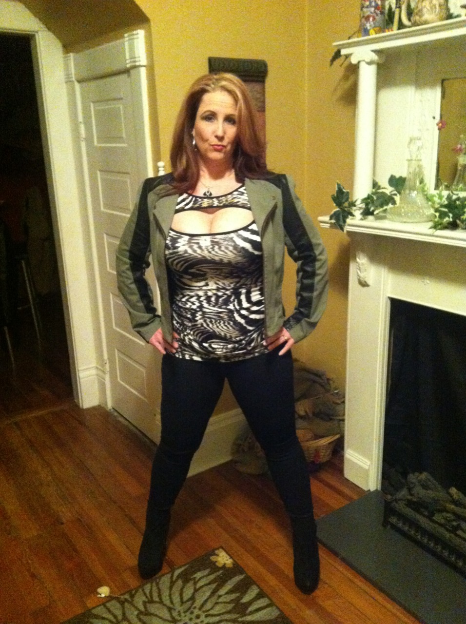 shannenwilde:  Fridays hot black Soldier date pt 2