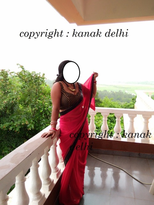 kanakdelhi: Hello friends v r married cpl delhi my new saree pic goa trip fun time pic She whore&