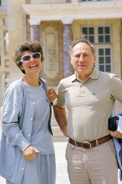 dinahshore - Anne Bancroft and Mel Brooks vacationing in France,...