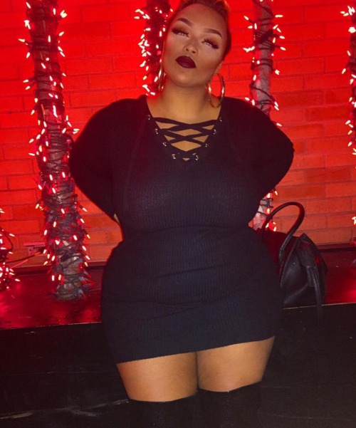 shaadayy:  royaltyzfinest:  Why is she so damn fierce.  Bihhhhhhh