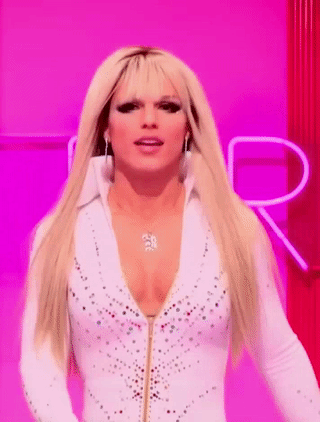 odamaebrownofdrag:  Fishy - 1. (adj) A term used to describe a drag queen who looks