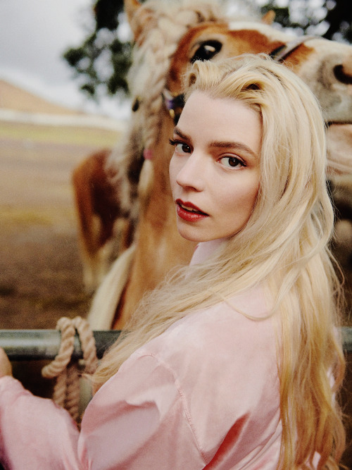 thesoldiersminute:Anya Taylor-Joy for Vanity Fair (2021)