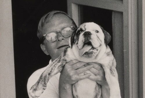 “Look at my bulldog!”, said Truman Capote.