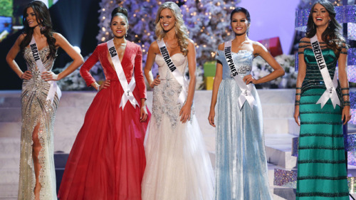 The five Miss Universe finalists were, from left, Miss Brazil Gabriela Markus, Miss USA Olivia Culpo, Miss Australia Renae Ayris, Miss Philippines Janine Tugonon and Miss Venezuela Irene Sofia Esser Quintero.