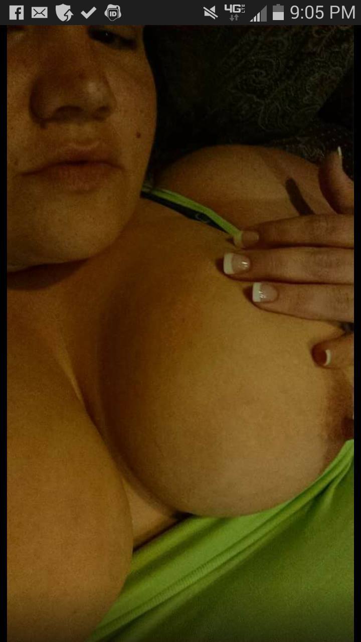 thickxbeyondxbeliefx:  The lovely Dee As requested. 