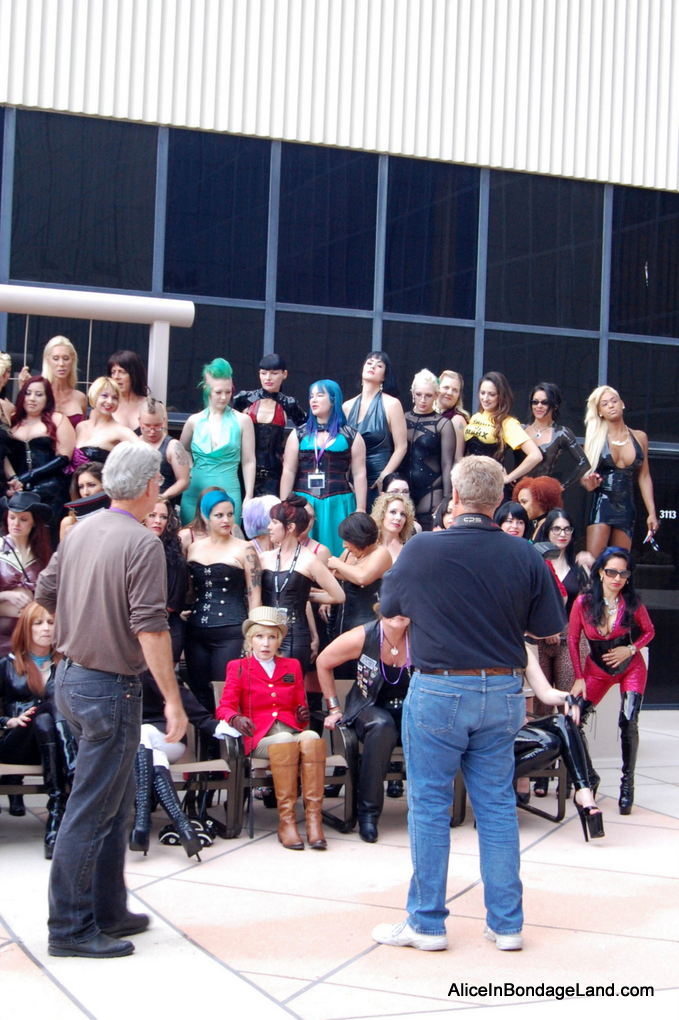 mistressaliceinbondageland: It takes a LOT of work to make the DomCon group photo