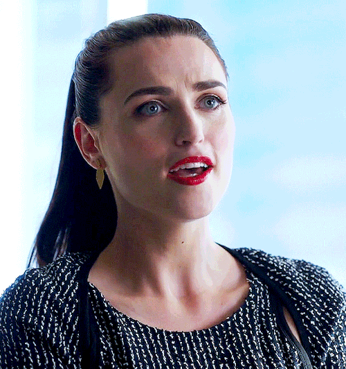 ↳ Endless Gifs Of Lena Luthor ✮ 73/∞
