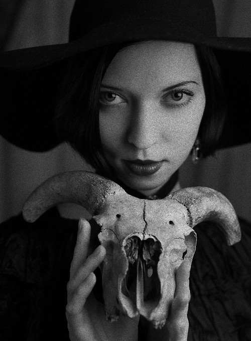 paganaltarovsex:  PAGAN ALTAR OV SEX
