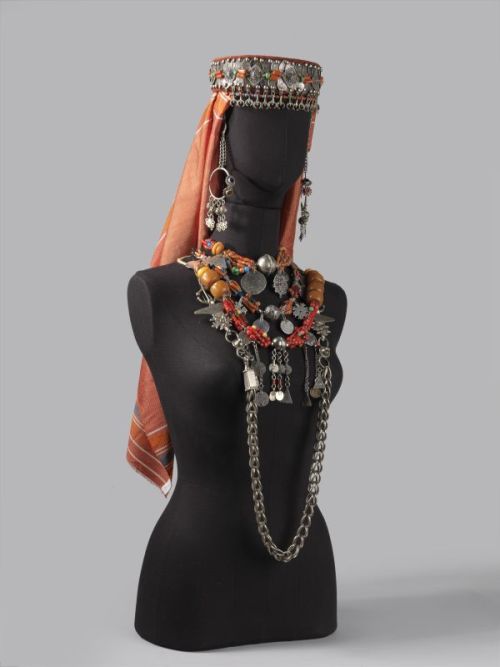 500mgs: Jewelry and headdresses worn by North African Jewish women Djerba, Tunisia Libya El Kelaa de