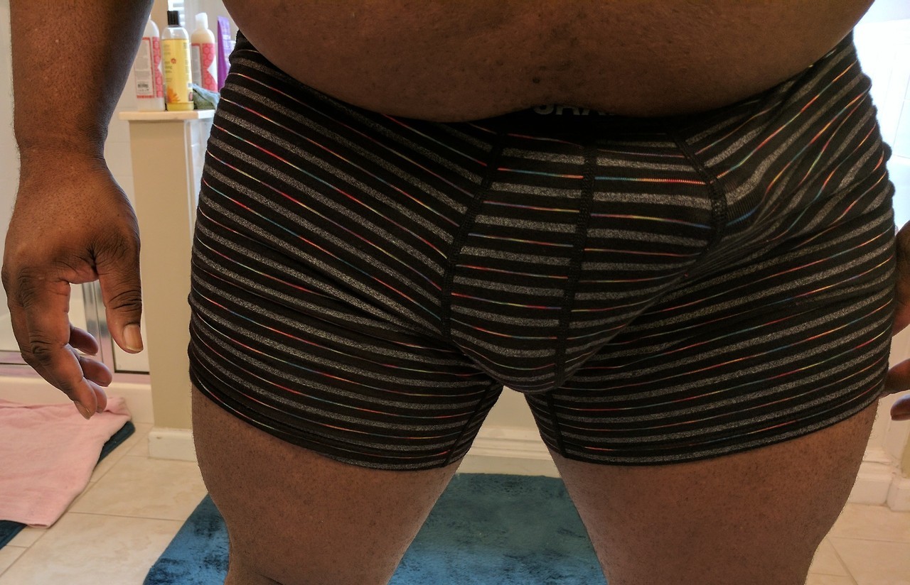 issachub:  THICK ASS THIGHS 😏😍