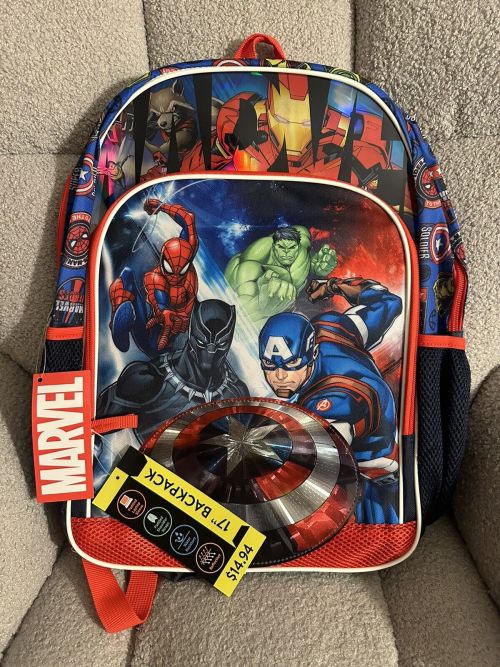 Best Backpack Size For Young Elementary School Kids?