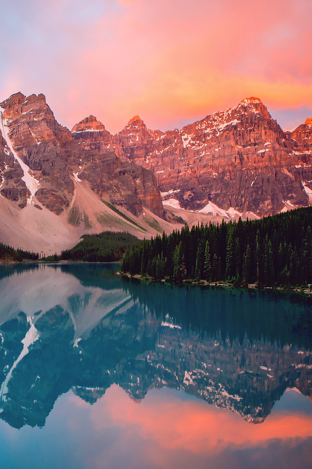 phantastrophe:Moraine Lake, Canada | Photographer: Garrett Parker