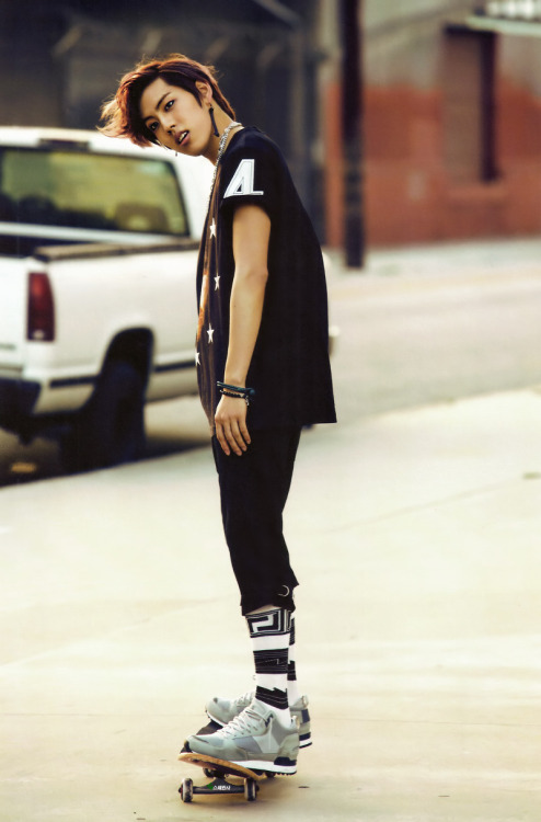 fyinfinite:  [SCAN] INFINITE IDEA Photobook | DO NOT EDIT or CROP 