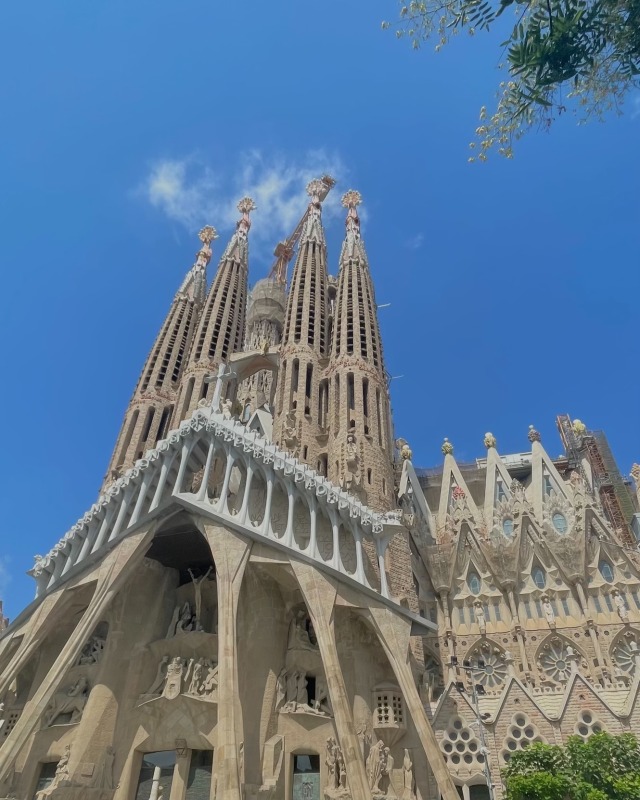 #la sagrada familia on Tumblr