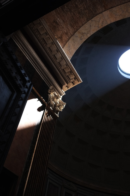 modernartillery:The PantheonRome, Italy.A temple to the gods of Ancient Rome. The Pantheon’s d