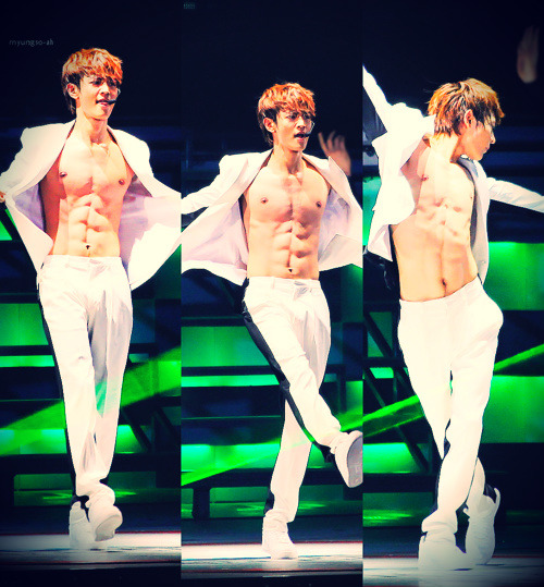 soorujoosu:  Hott ♥ 