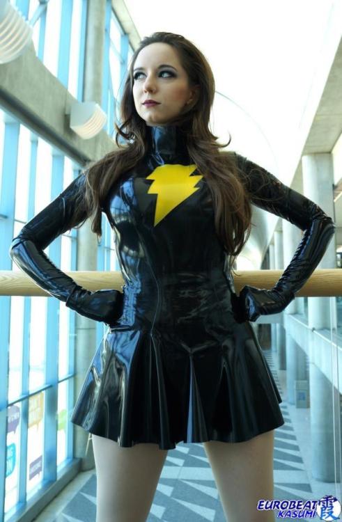cosplay-paradise:  Evil Mary Marvelcosplayparadise.net 