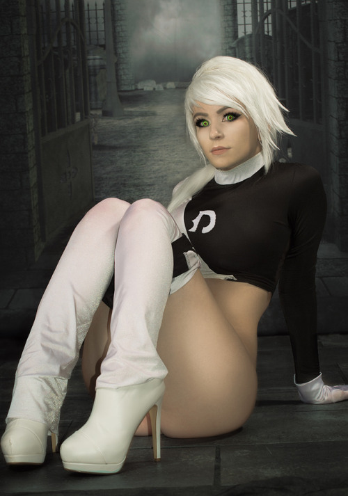 irishgamer1:  Sexy cosplay 