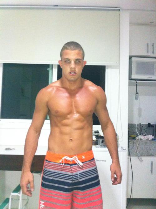 ksufraternitybrother:BRAZILIAN DUDEKSU-Frat Guy: Over 84,000 followers and 56,000 posts.Follow me at: ksufraternitybrother.tumblr.com