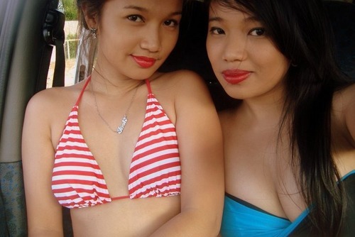 pinaybabesnow: Two sexy Filipina beauties in a car selfie with&hellip; Watch Sexy Babes Porn Vid