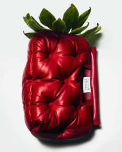 bobbydoherty: Margiela Purse for New York Magazine