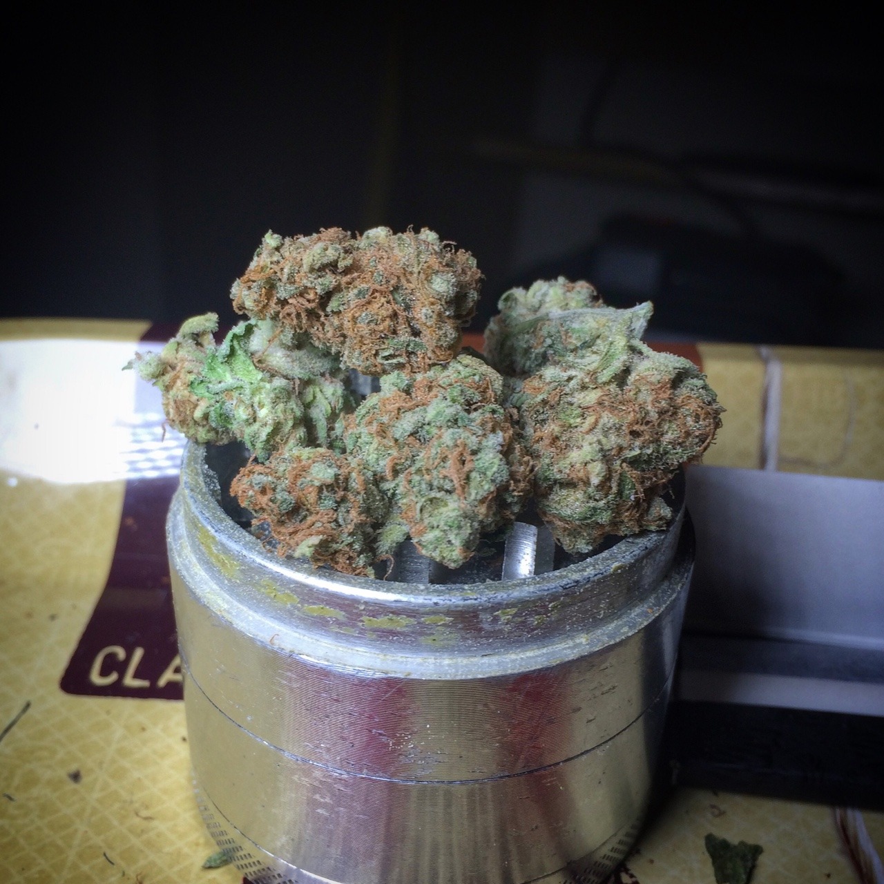 sqky:  More flavours, not to sure on the strain but taste like SSH. Sqky. 