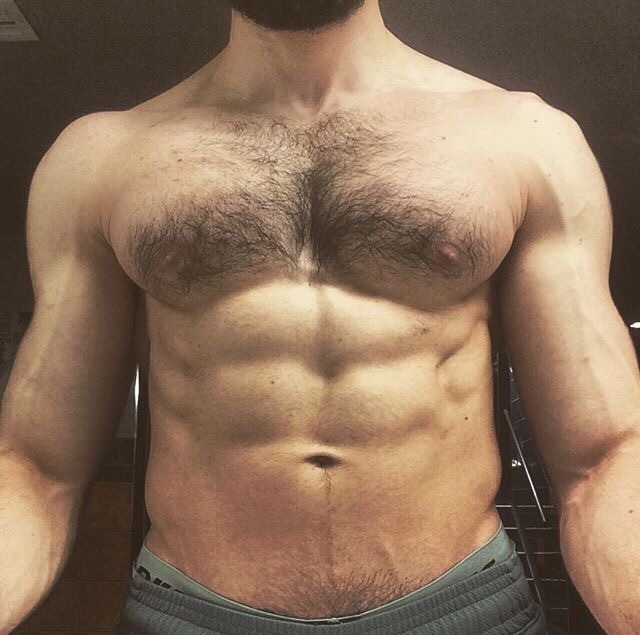 mystraightfriend:  Mystraightfriend.tumblr.com