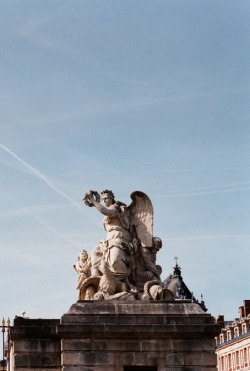 vintagepales2:    CHATEAU DE VERSAILLES  