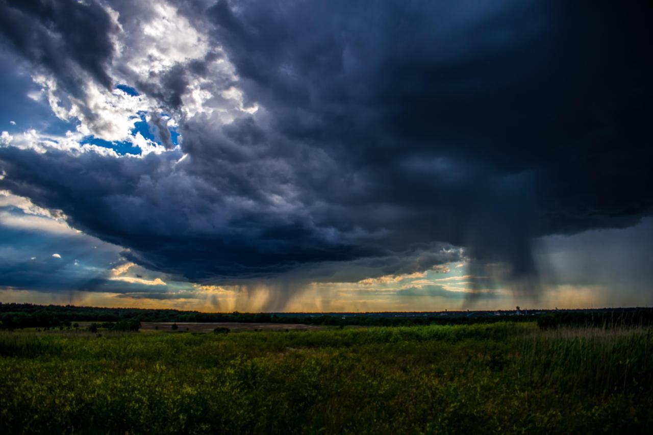 I absolutely love watching storms roll in. [OC] [6000 x 4000] via /r/EarthPorn http://ift.tt/2rBlS7q