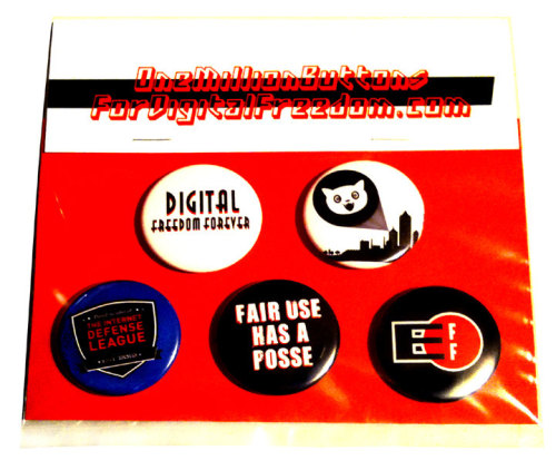 One Million Buttons - Digital Freedom - Pinback Button 5pack set Cat-sessorize!