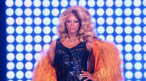 glitterweave:  Me waiting in the school lunch line 