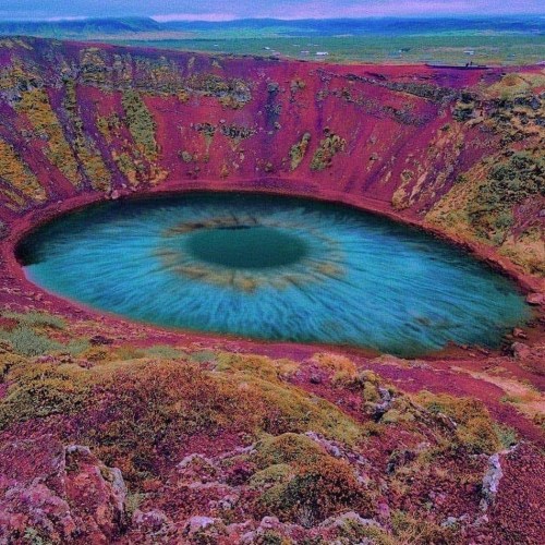 happyzenwonderlandcollection:   Lake Kerid also called The Eye of the World, Iceland  source:  