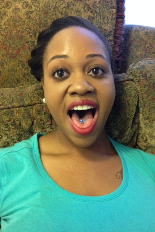 cumonlindsey:  Erin the household name  I think I’m fucking cute with it  Lay your dick on my face and submit the pic