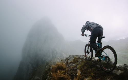 nubbsgalore:photos* of and by thomas woodson, joey schusler, and sam seward biking the huayhuash mou