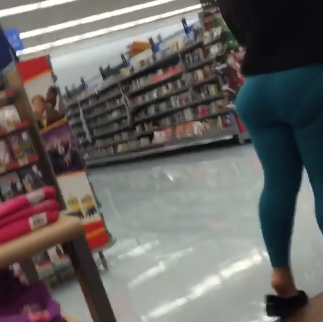 thecreepdaily:  Dropping the camera 📷 &amp; Shit!  Damn! 