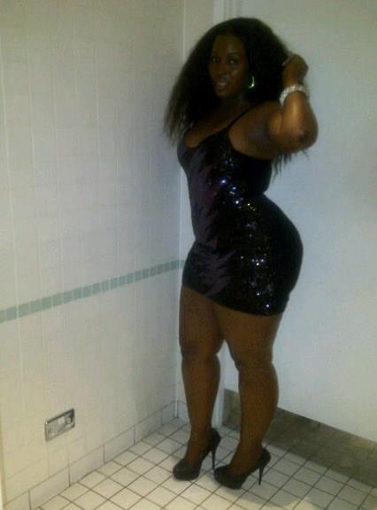 jazziedad:  Julie Kaka.. Ugandan Thickness London, England   ♥♥ CurvyLicious