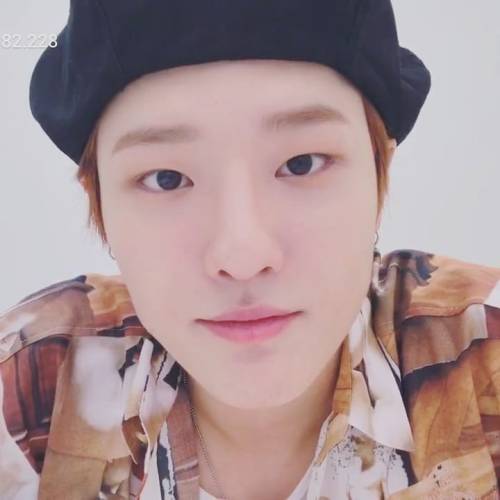 200505 Seungyoun Vlive